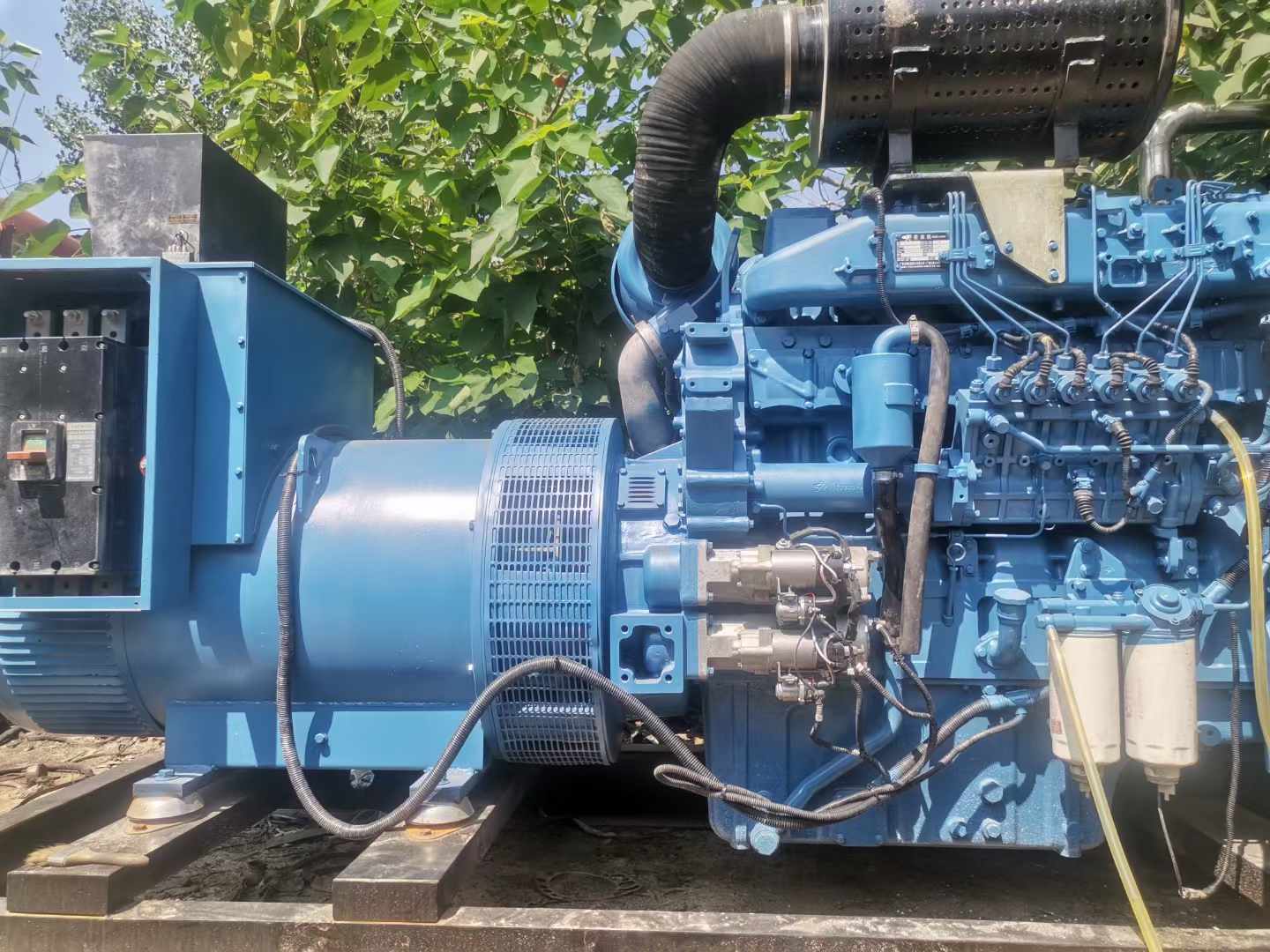 开江详细说明降低 800kW 柴油发电机输出电流波动的方法