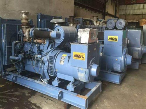 开江发电机组带负载降电压是什么原因照成的？