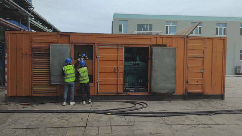 开江如何检查柴油发电机组的机油油位？